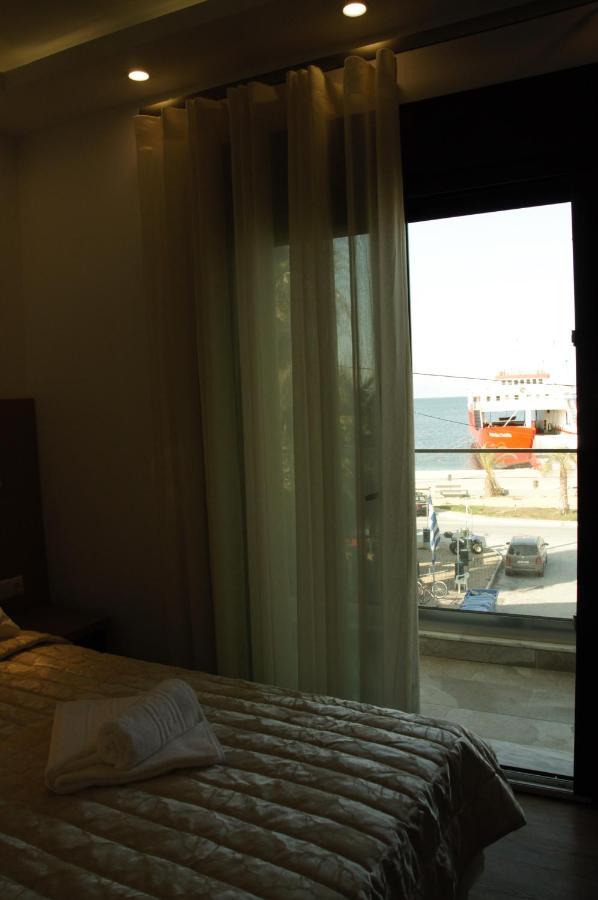 Hotel Medusa Ormos Prinou  Bagian luar foto