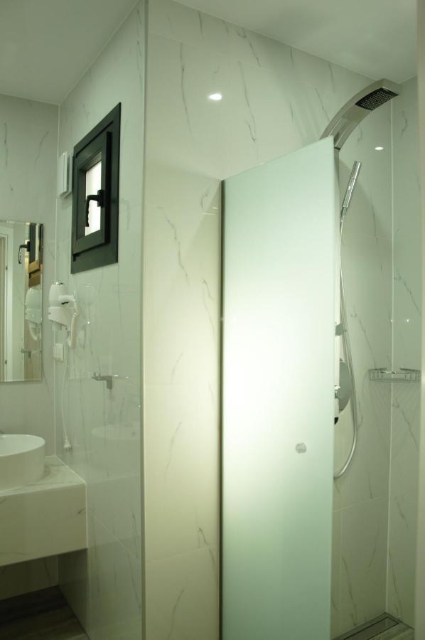 Hotel Medusa Ormos Prinou  Bagian luar foto
