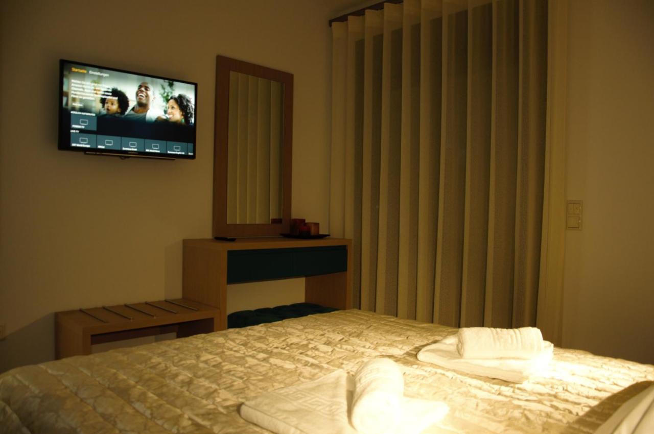 Hotel Medusa Ormos Prinou  Bagian luar foto
